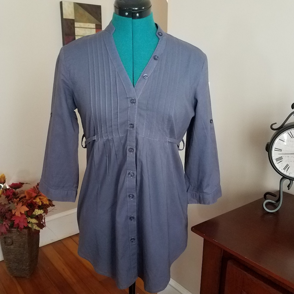 🔴3/$15 Empire Waist Convertable Sleeve Button Down Tunic